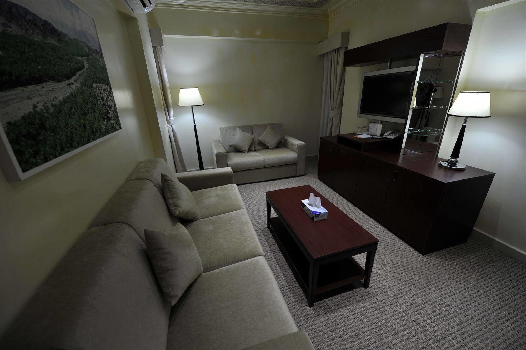 Oman Palm Hotel Suites Muscat Exterior photo